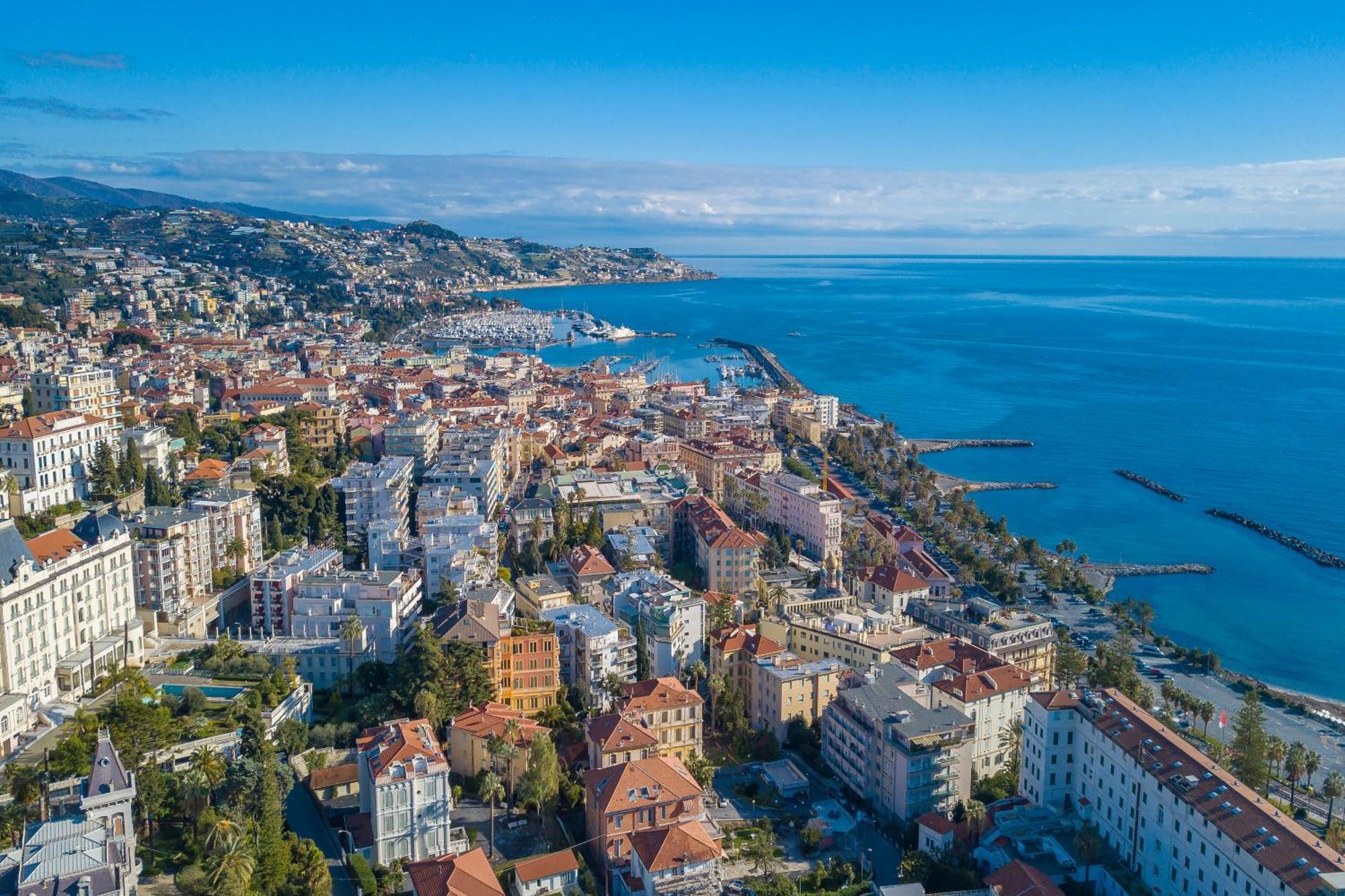 Heroes Apartment Sanremo Centro - Happy Rentals Exterior photo